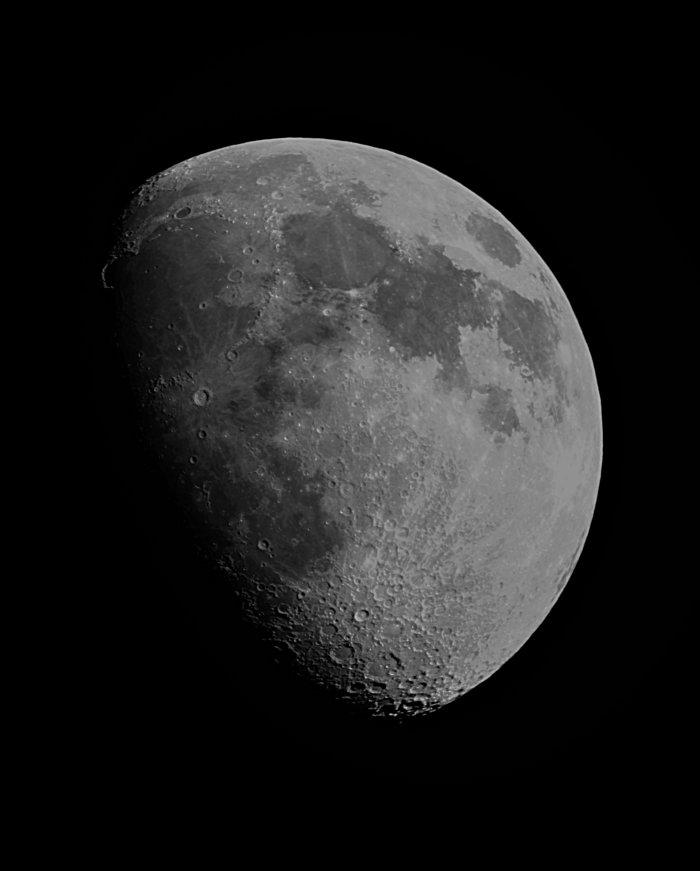 81.4% Waxing Gibbous Moon