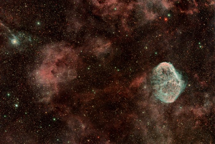 Crescent Nebula + Soap Bubble
